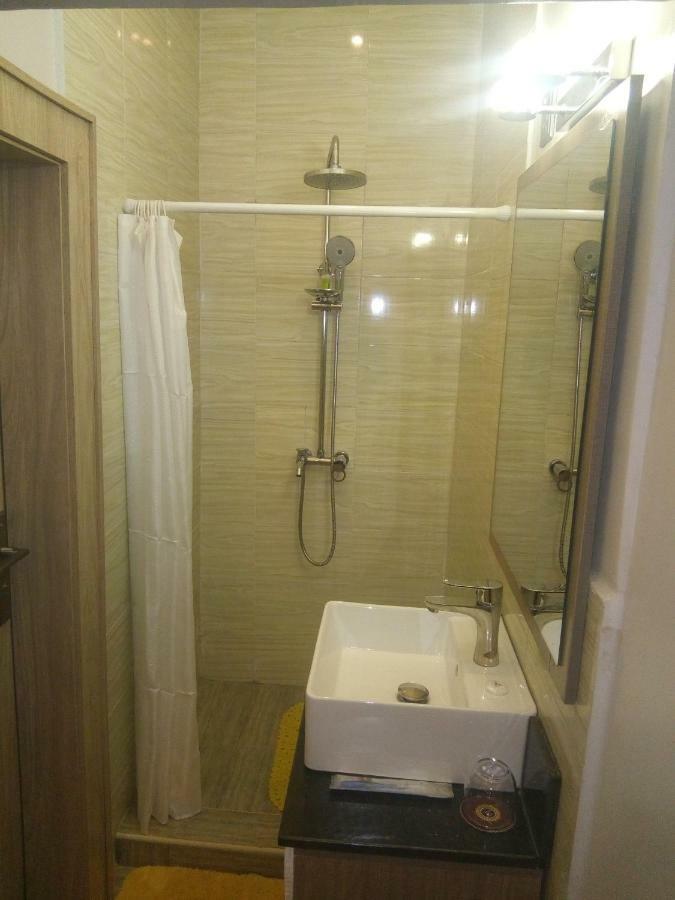 Mobushipe Moz One Executive Guest Rooms Agadez מראה חיצוני תמונה