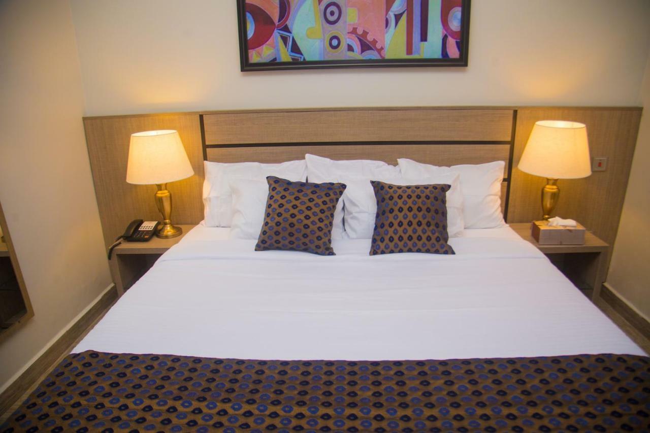 Mobushipe Moz One Executive Guest Rooms Agadez מראה חיצוני תמונה