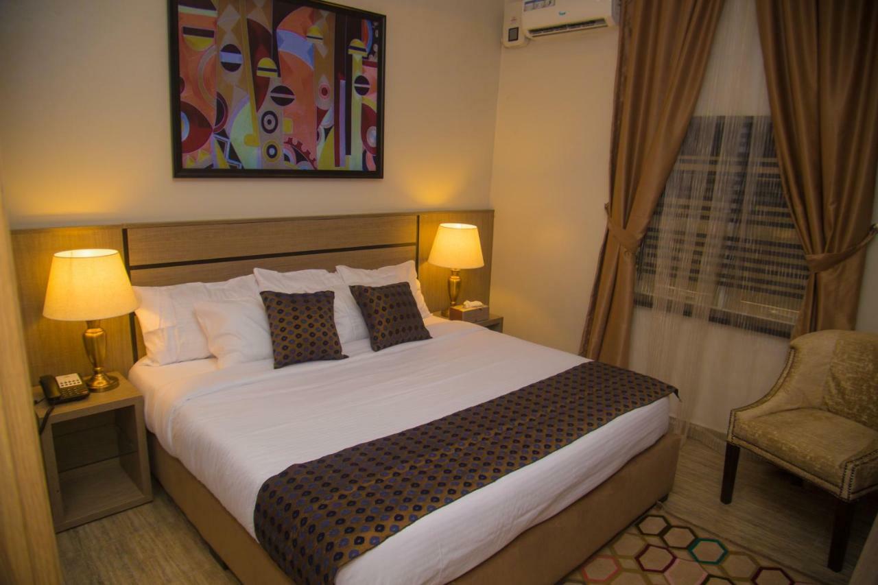 Mobushipe Moz One Executive Guest Rooms Agadez מראה חיצוני תמונה